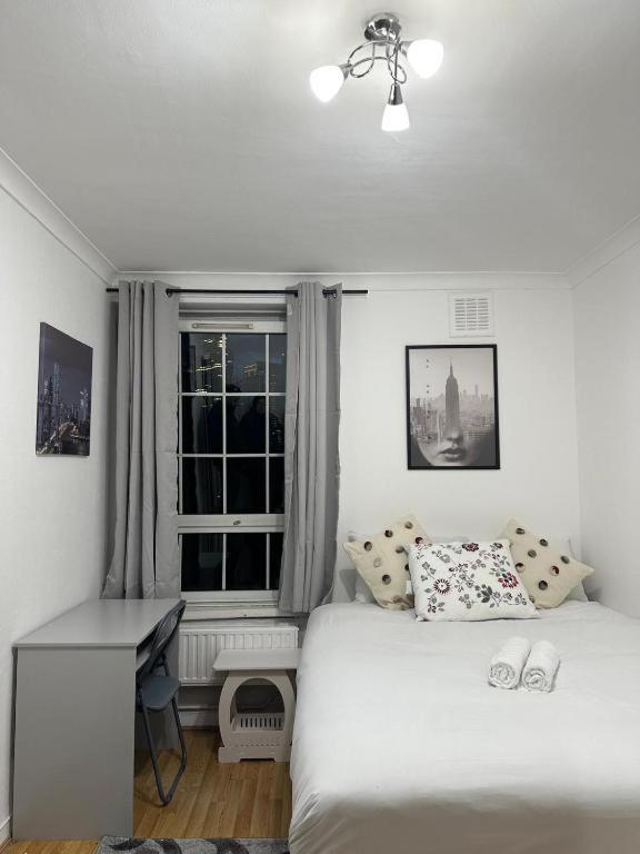 Budget Grey House London Eksteriør billede
