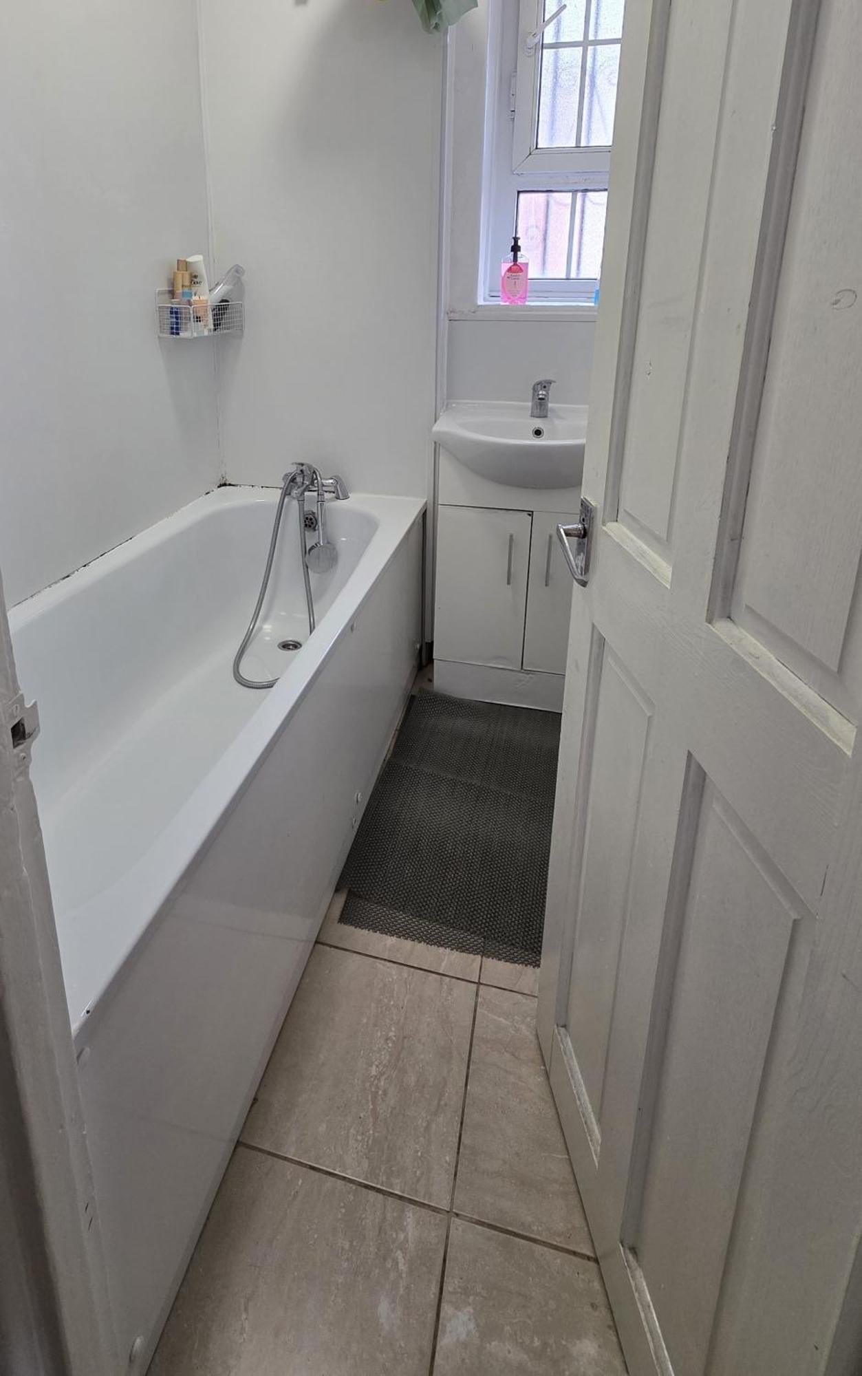 Budget Grey House London Eksteriør billede