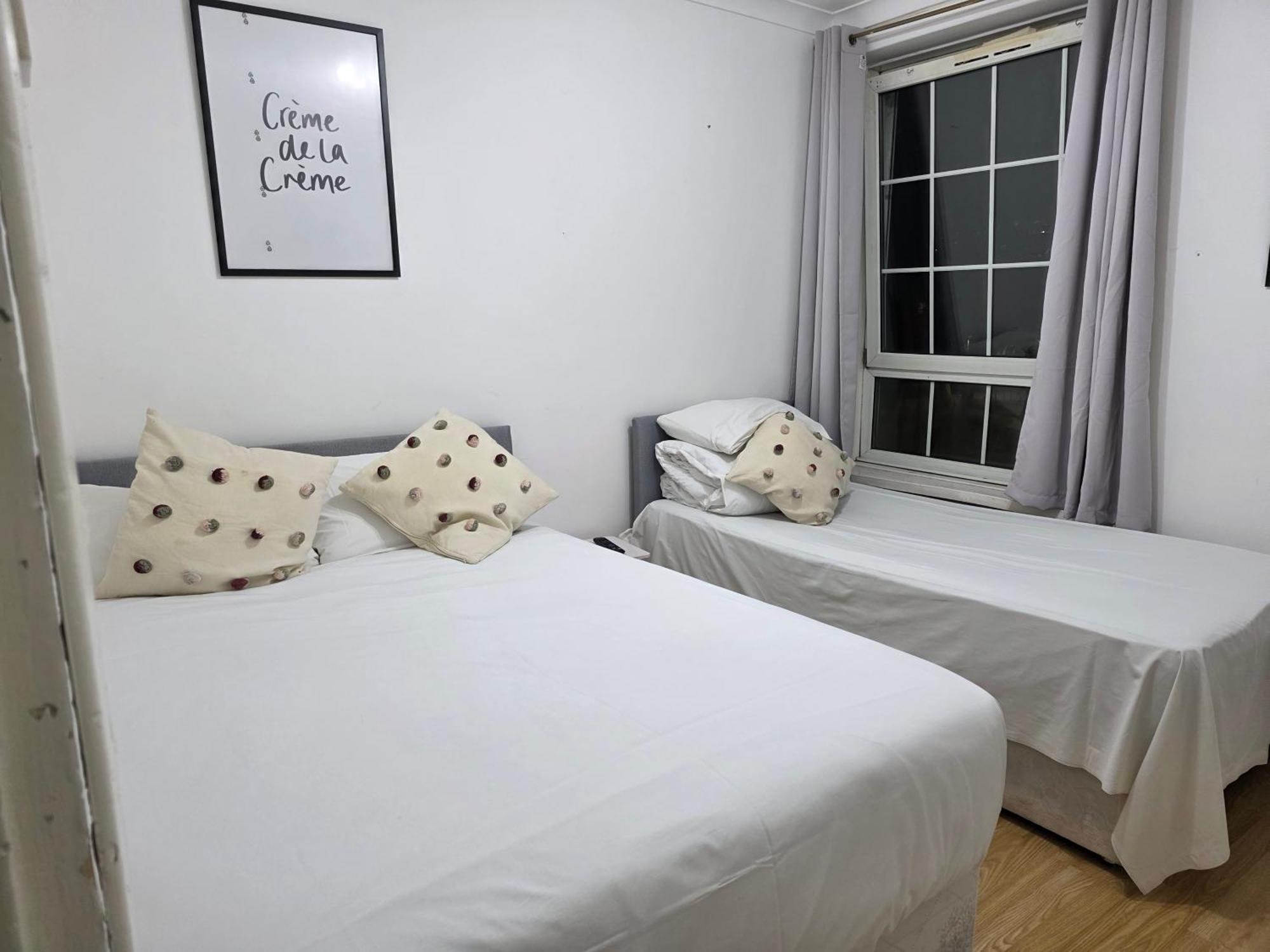 Budget Grey House London Eksteriør billede