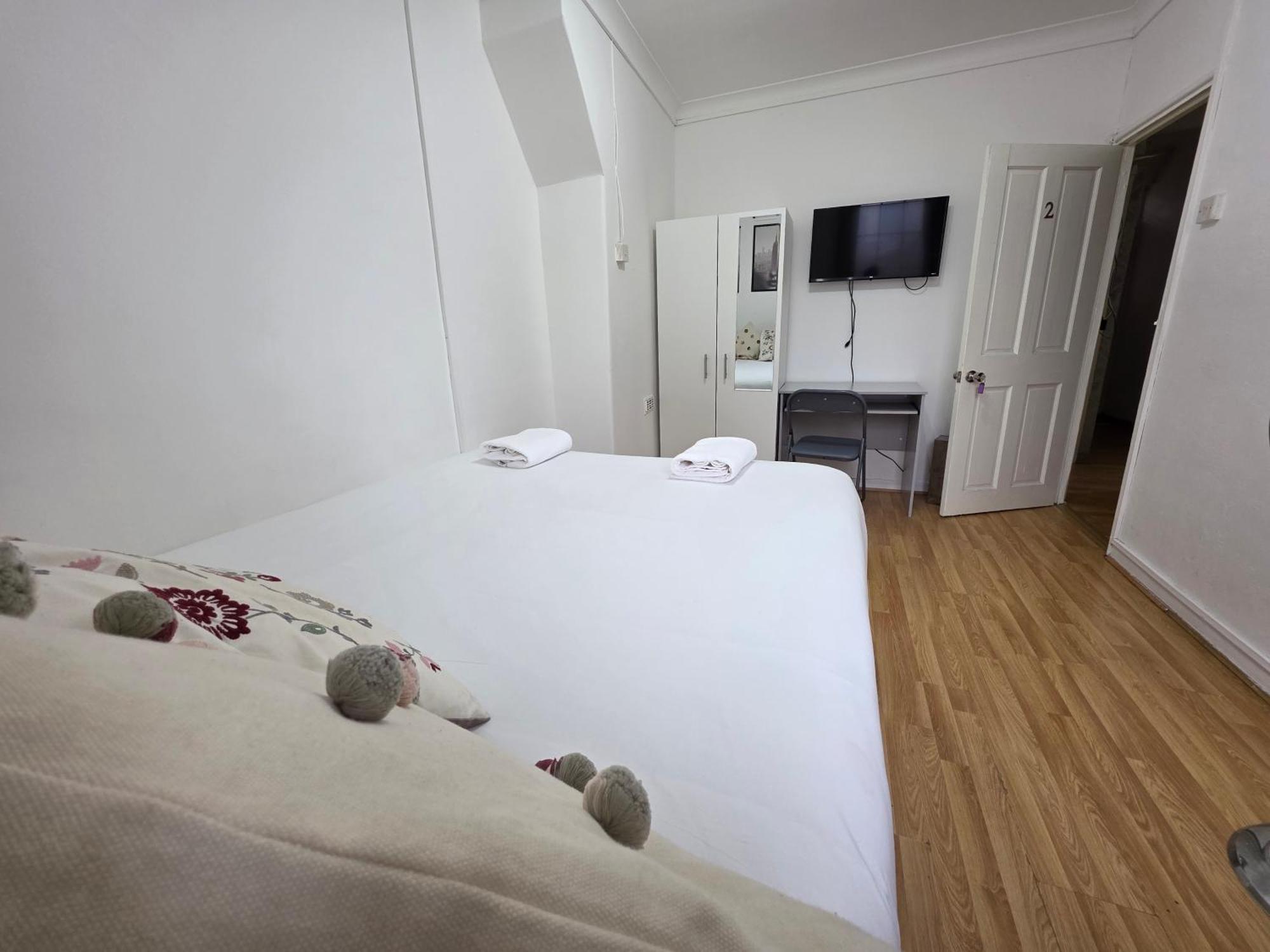 Budget Grey House London Eksteriør billede