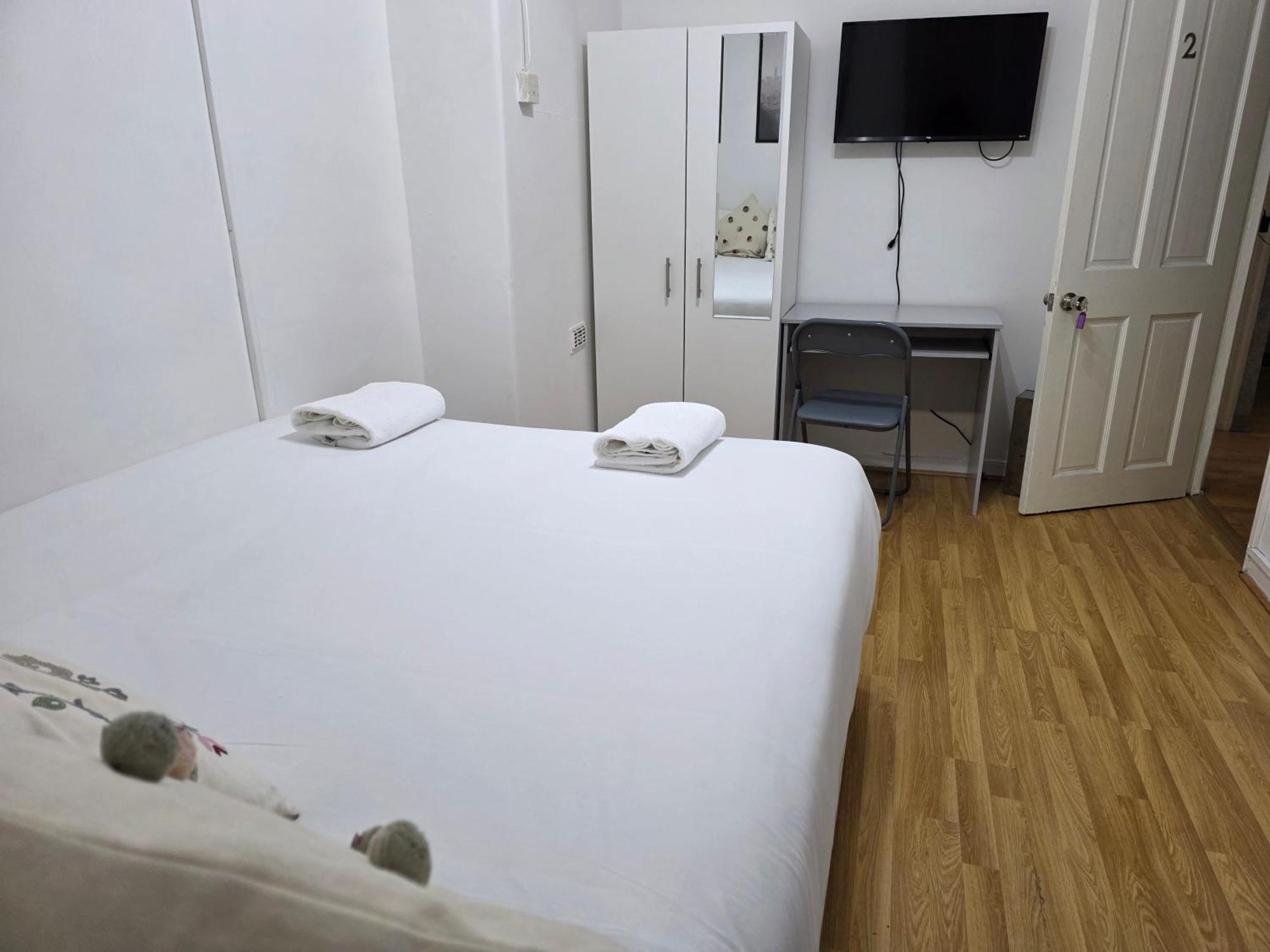 Budget Grey House London Eksteriør billede